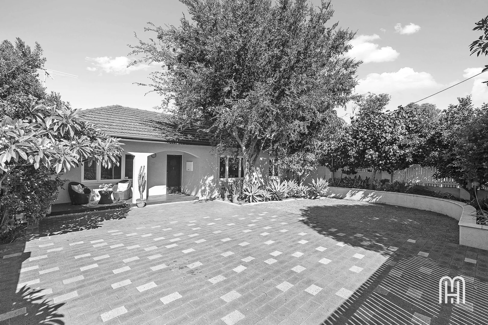202 Woodside Street, Doubleview WA 6018