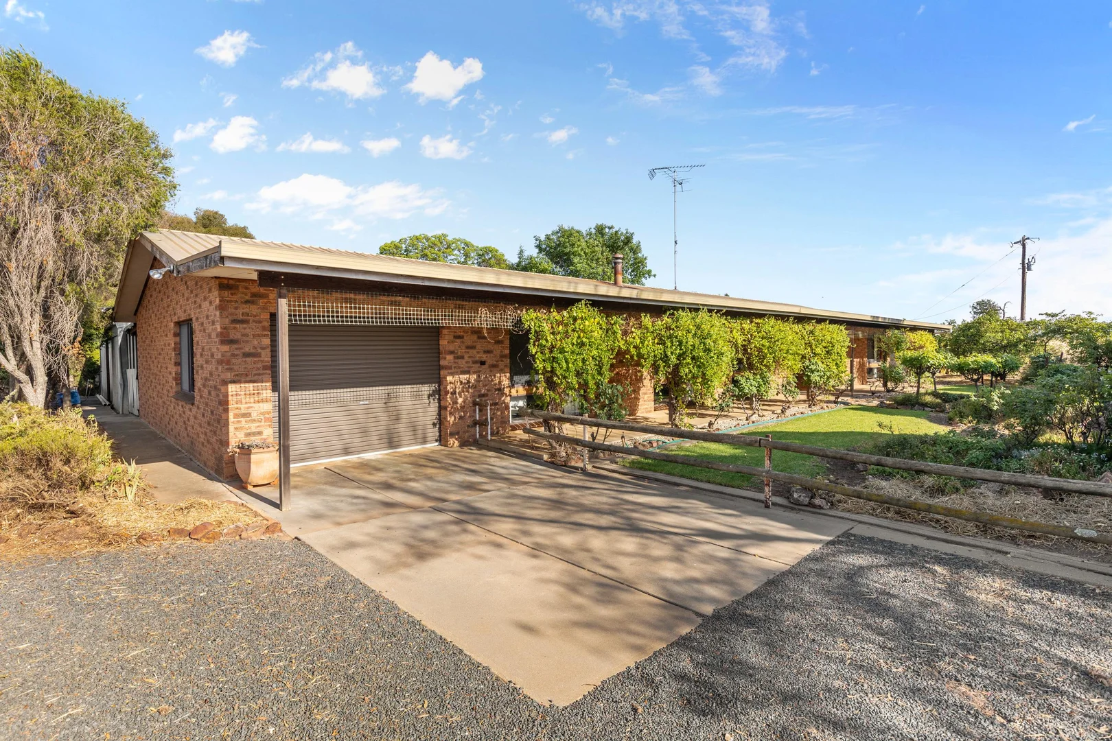 Additional image 2 of 3391 Albury Road, Lockhart NSW 2656