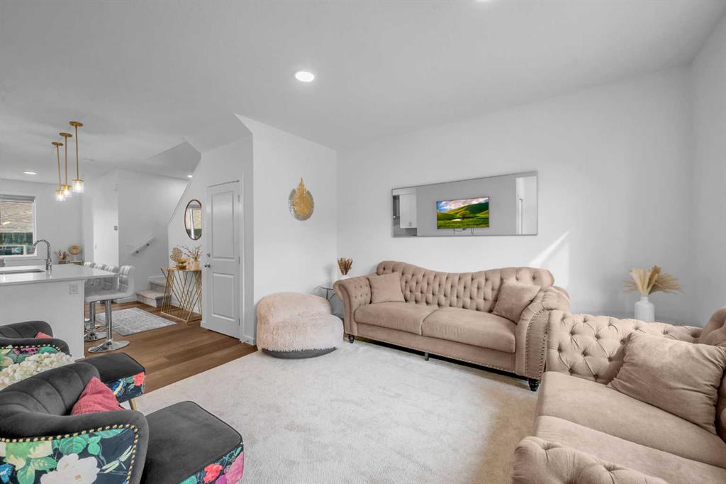 Additional image 3 of 84 Savanna Place NE, Calgary, AB, T3J 0X5