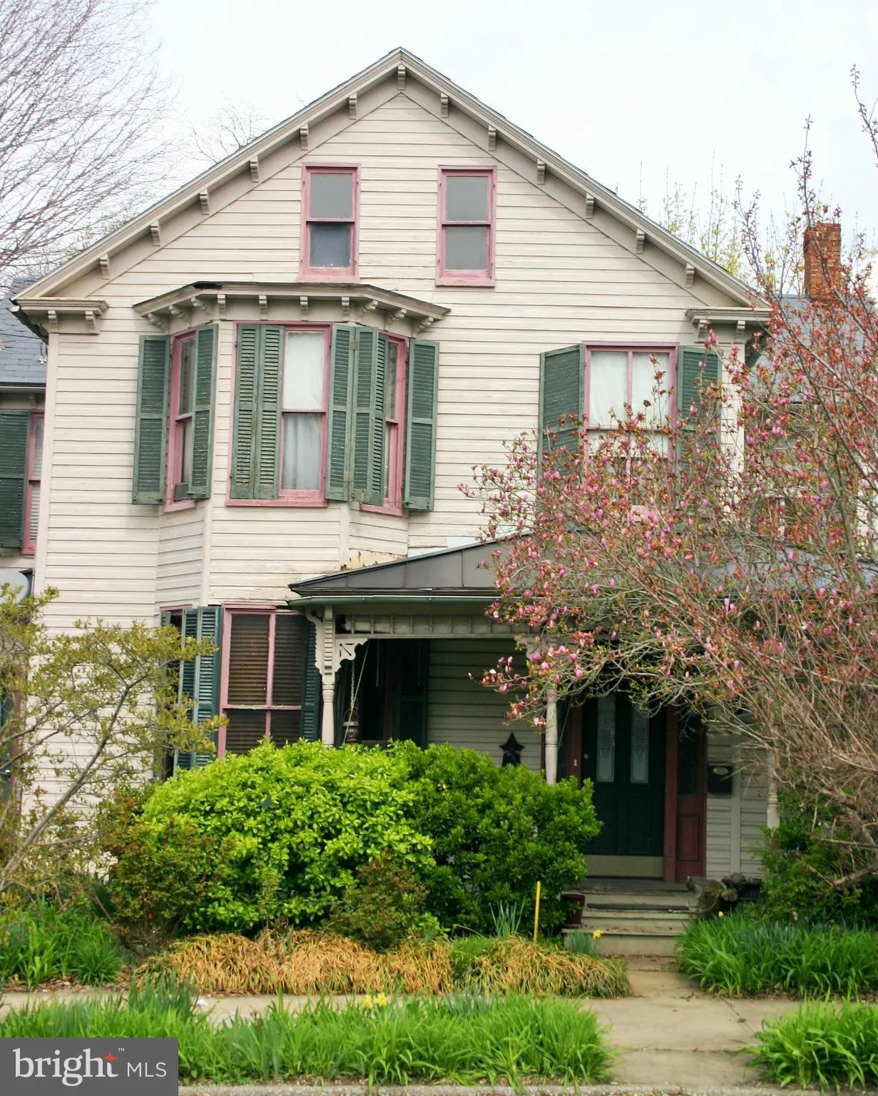 Additional image 2 of 320 Washington Street E, Charles Town, WV 25414
