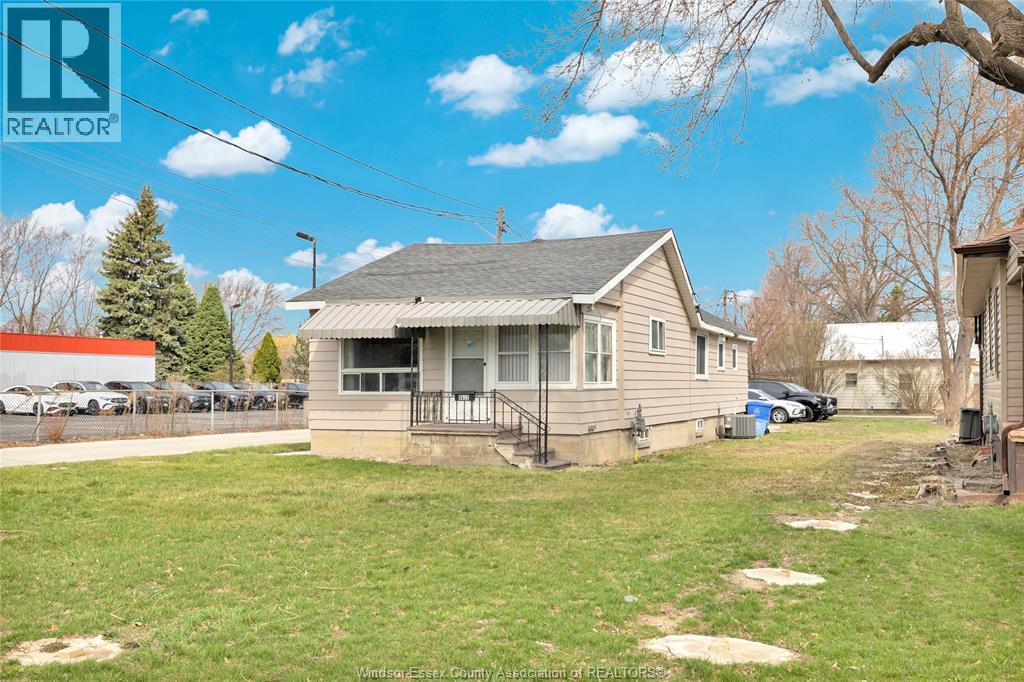Additional image 4 of 9572 Tecumseh Road, Windsor, ON, N8R1A2