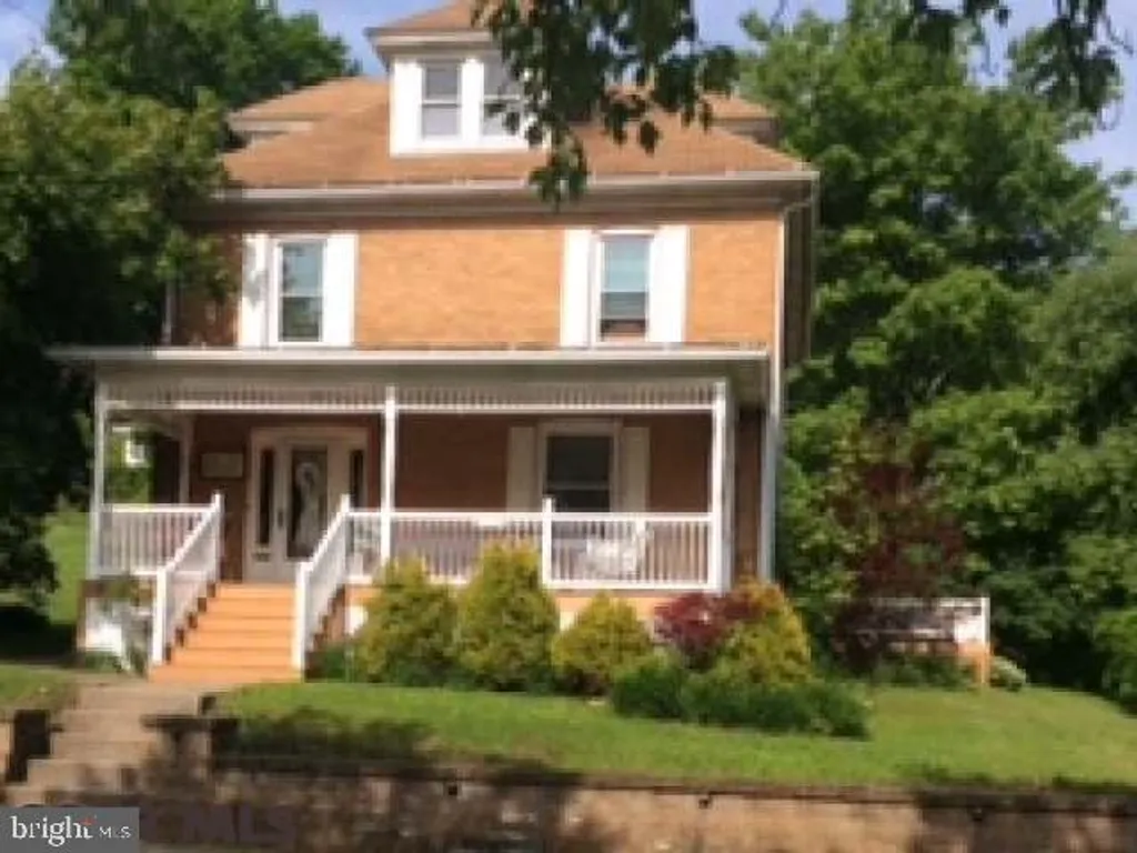29 SW 4th Avenue, Clearfield, PA 16830