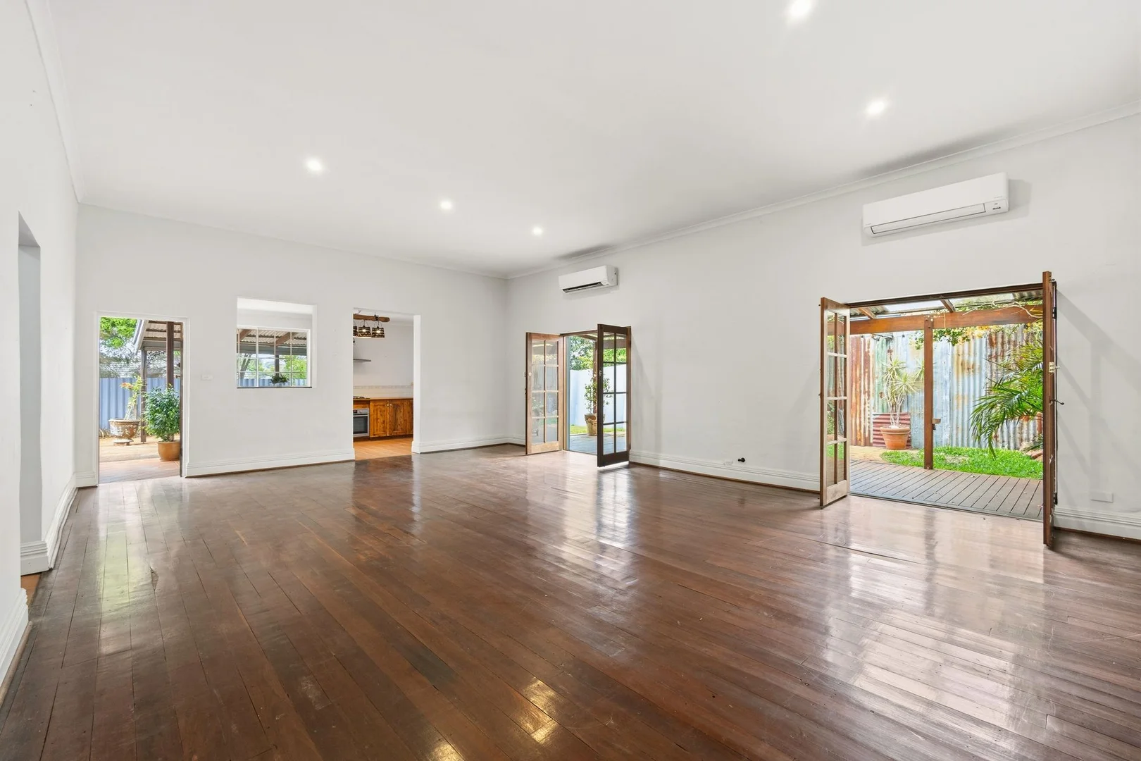 303B Canning Highway, Palmyra WA 6157 photo 4