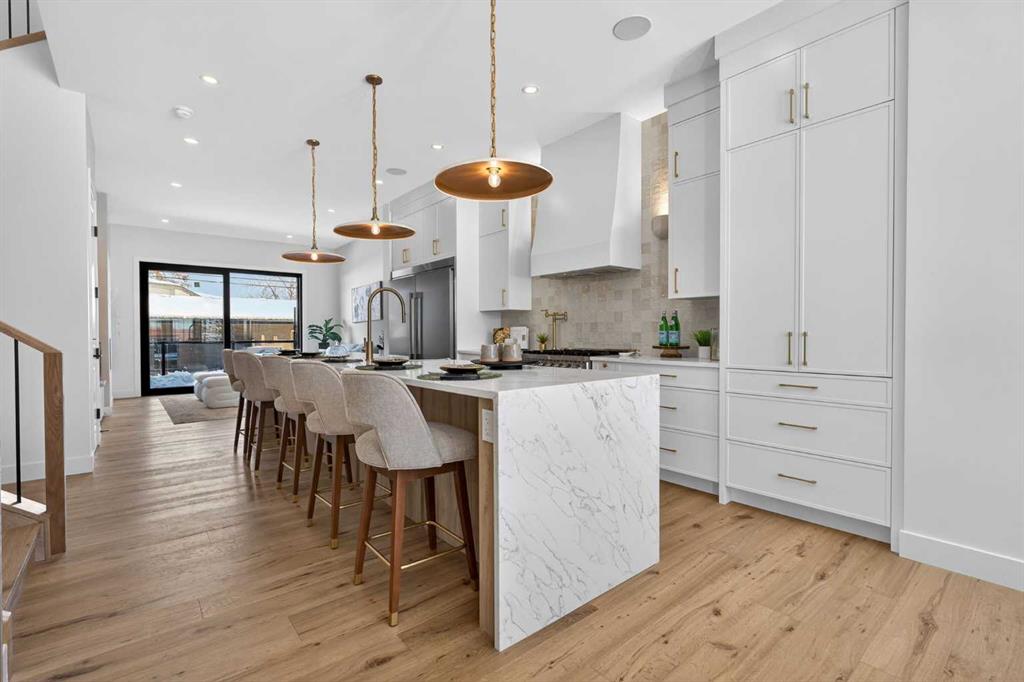 Additional image 6 of 416 36 Street SW, Calgary, AB, T3C 1P7