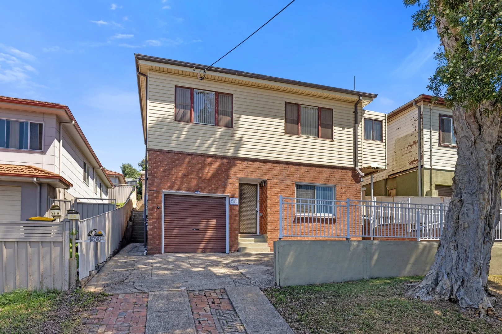 50 Lake Ave, Cringila NSW 2502