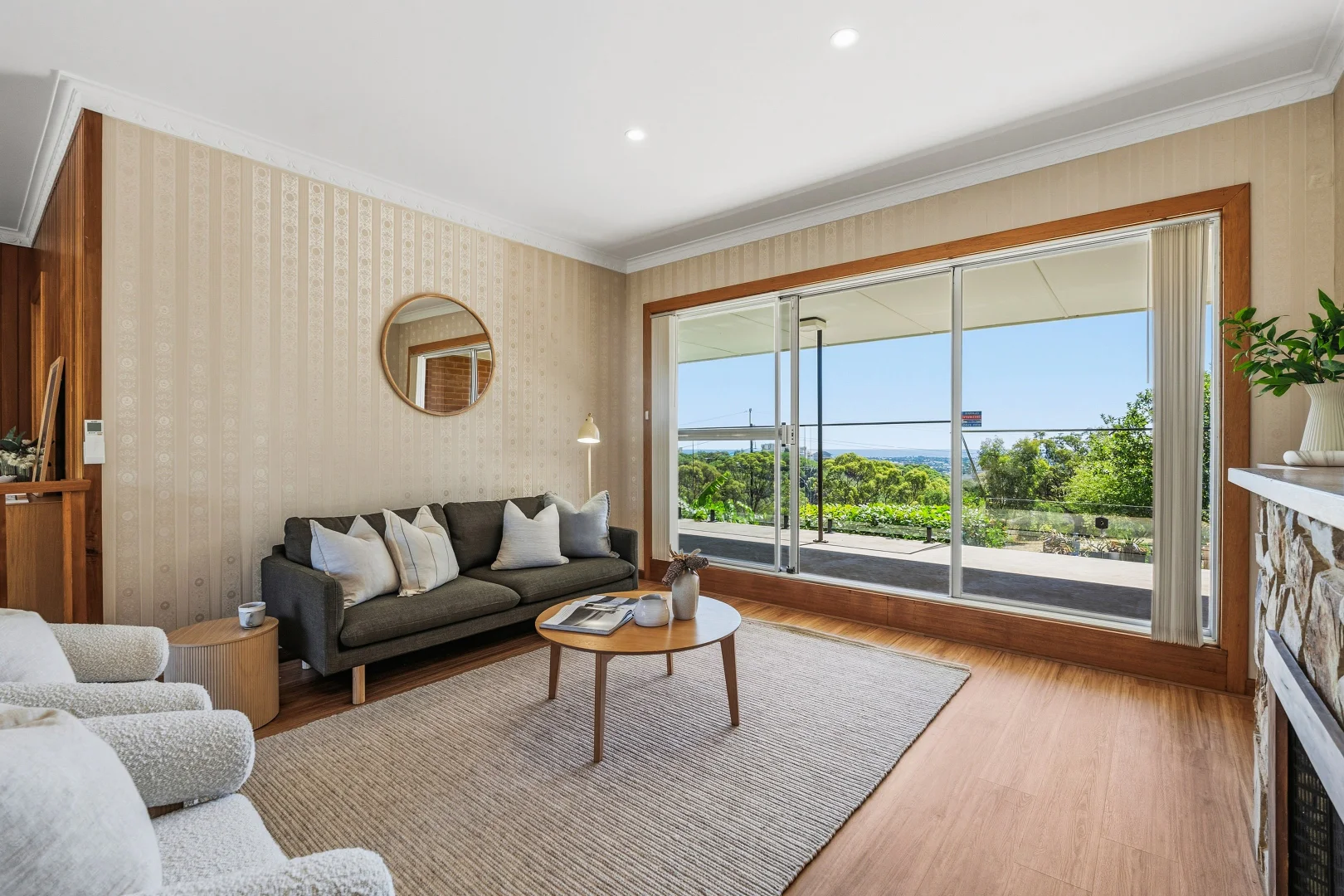 2 Adare Walk, Bellevue Heights SA 5050 photo 2