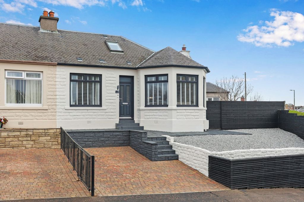 3 bed bungalow for sale11 Marionville Park, Edinburgh EH7