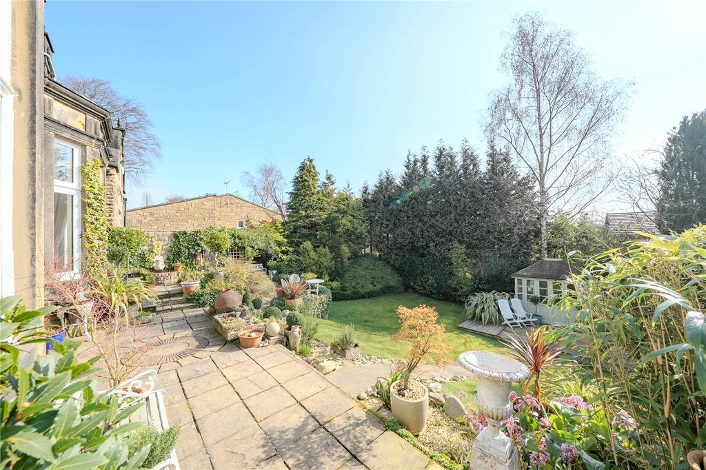 Additional image 8 of 3 bed flat for saleOaklea Hall Close, Adel, Leeds, West Yorkshire LS16