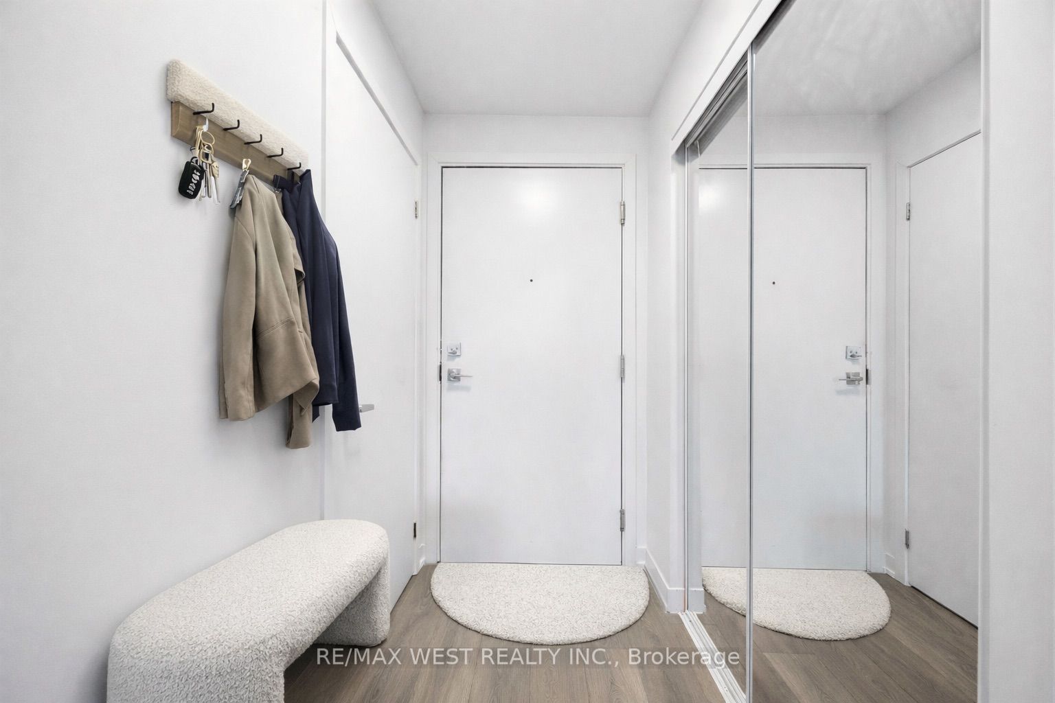 Additional image 3 of 311-120 Canon Jackson Drive, Toronto, ON, M6M 0B8