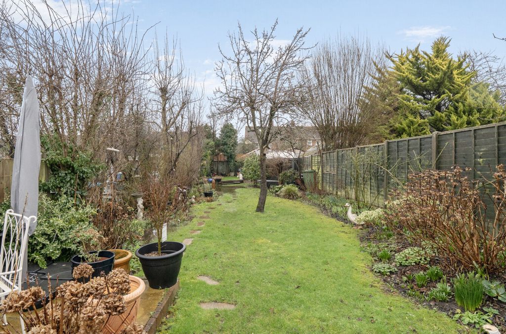 Additional image 8 of 4 bed semi-detached house for saleBinfield Road, Bracknell, Berkshire RG42