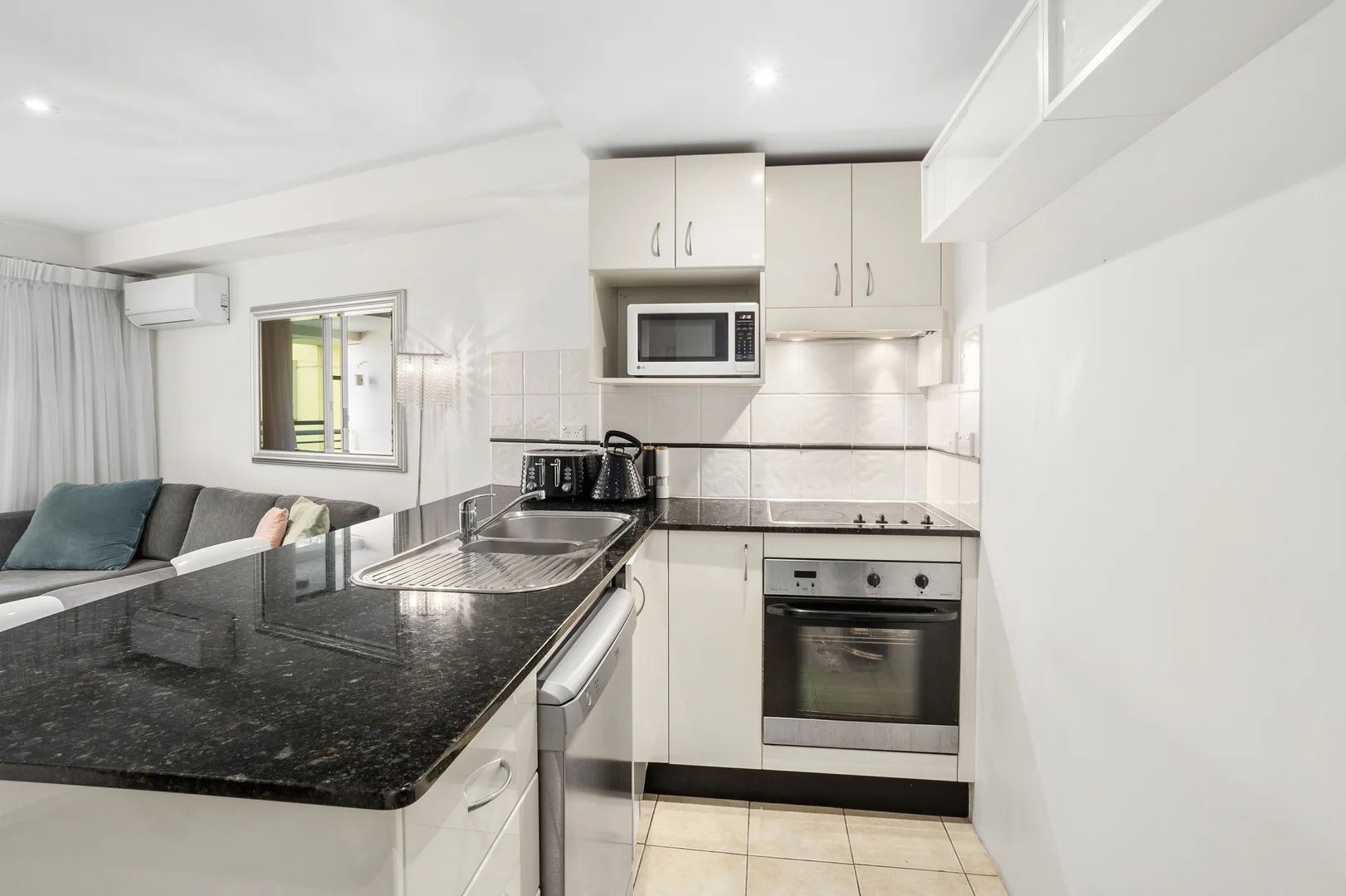 117A/7 Mooramba Road, Dee Why NSW 2099 photo 3
