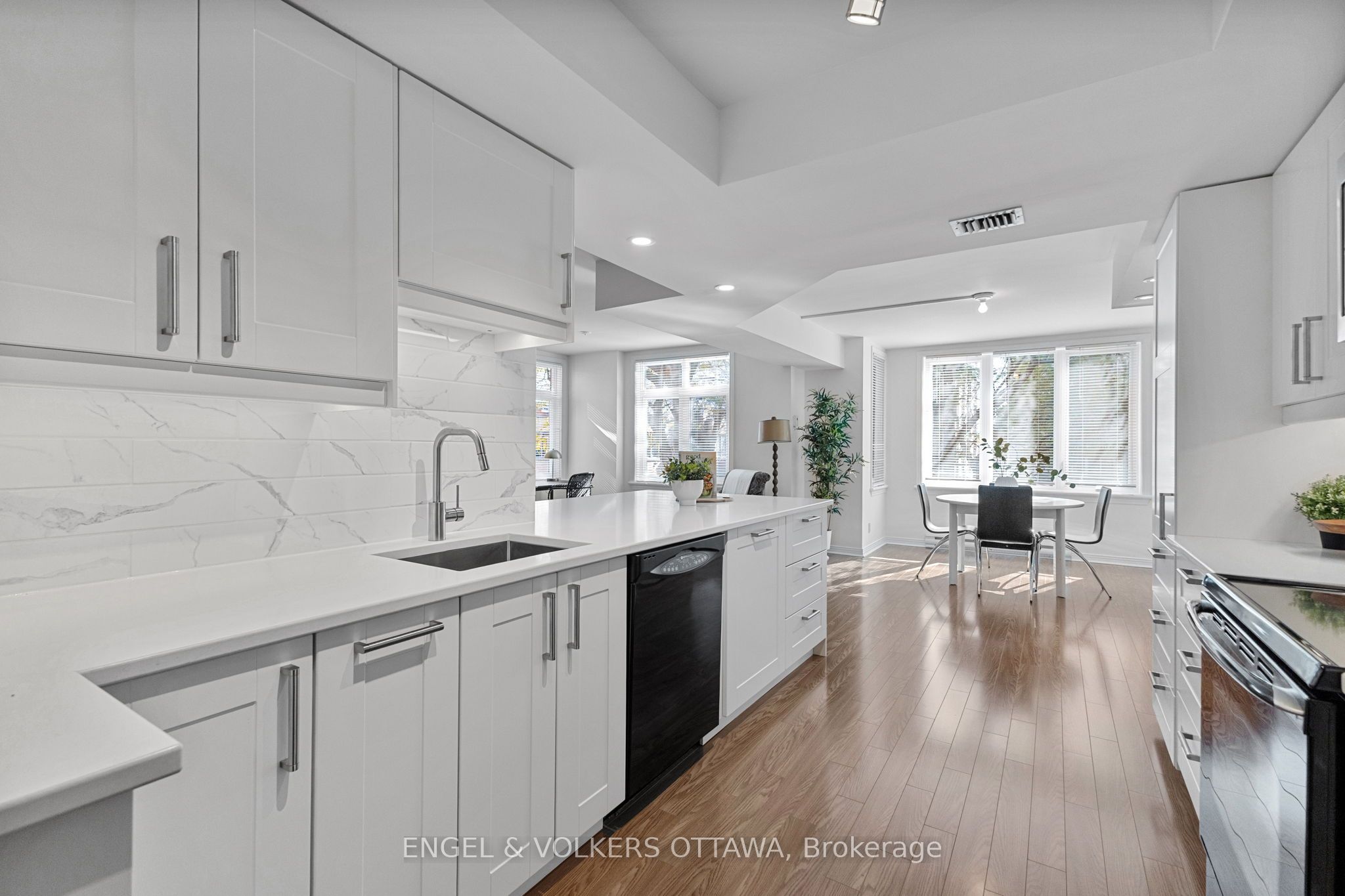 Additional image 5 of 206-205 Somerset Street W, Ottawa, ON, K2P 0J1