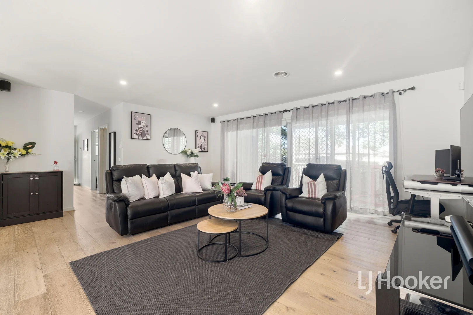 7 Sunnyoaks Lane, Hampton Park VIC 3976 photo 2