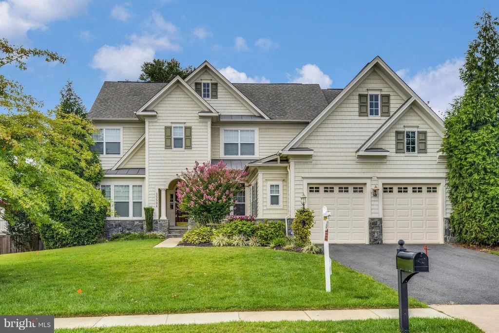 15504 Kelley Farm Court, Woodbridge, VA 22193
