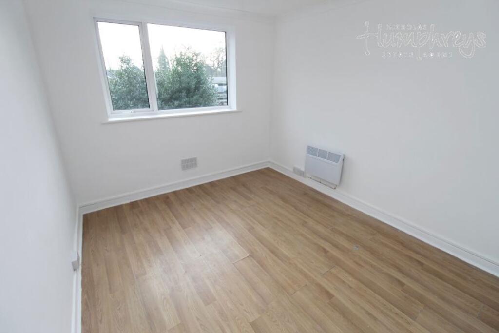 Richmond Close, Hansworth Wood B20 photo 5