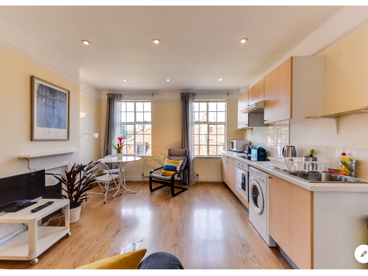 1 Bed Flat, Turner Street, E1, N1 7GU photo 2