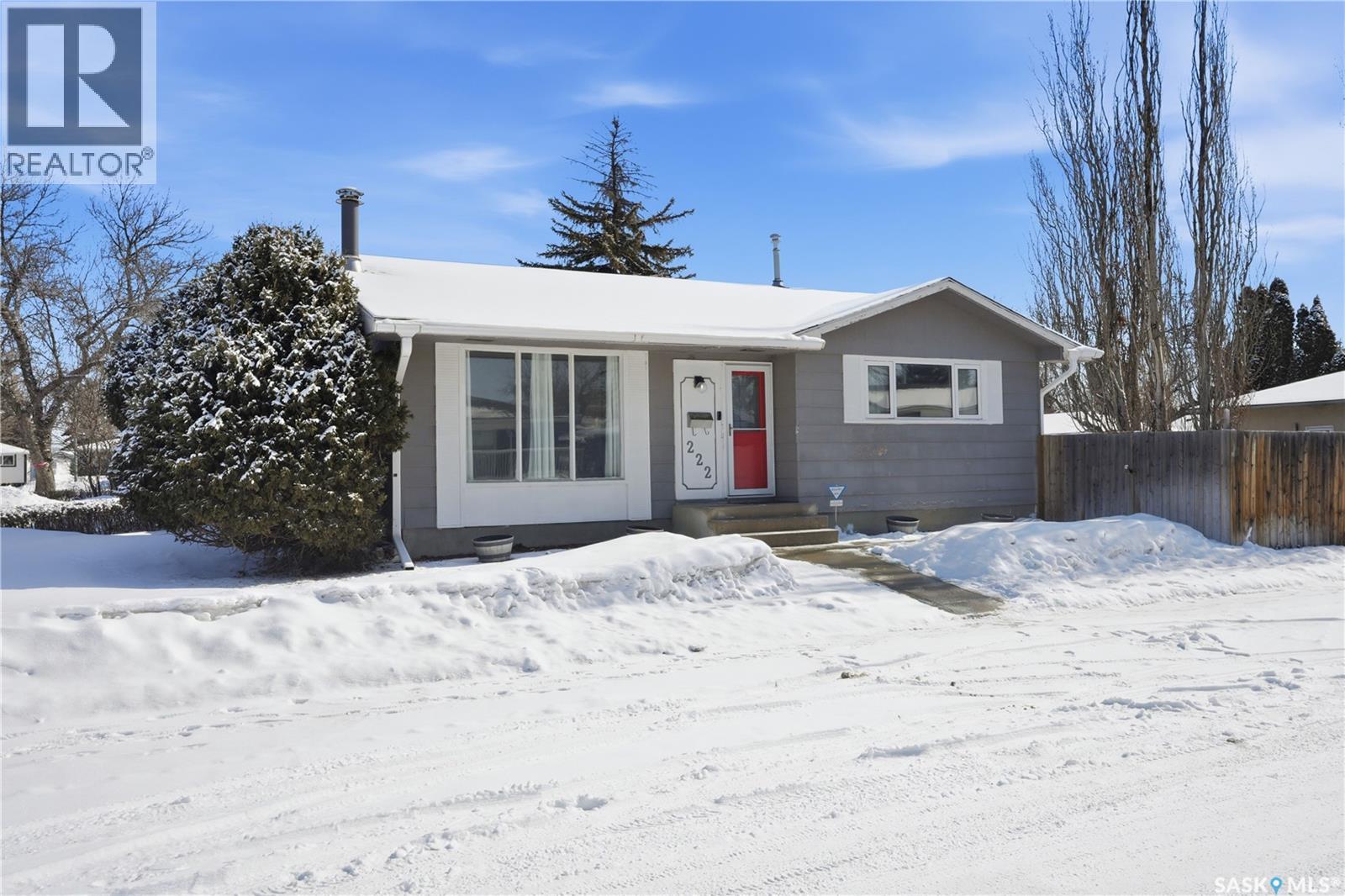 Additional image 2 of 222 Smallwood Crescent, Saskatoon, SK, S7L4S1