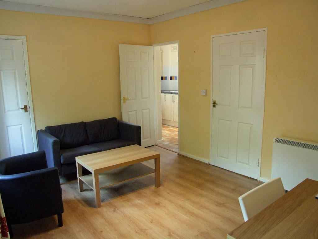 1 BED ALL INCLUSIVE STUDENT FLATS IN HARBORNE FOR SINGLE OR DUAL OCCUPANCY - (Both occupants must be full time students) photo 5