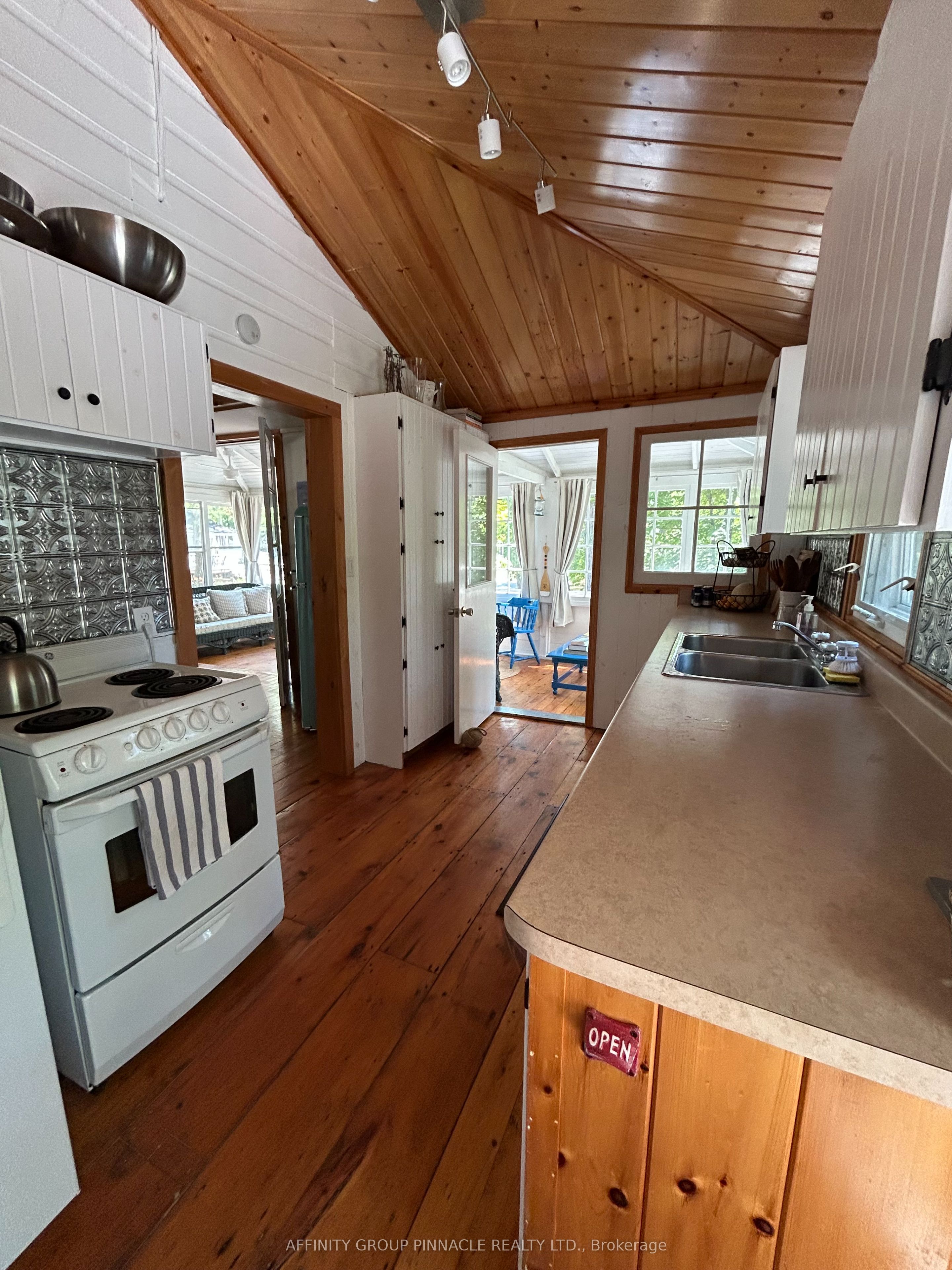 Additional image 3 of 21 Third Street, Kawartha Lakes, ON, K0M 1N0