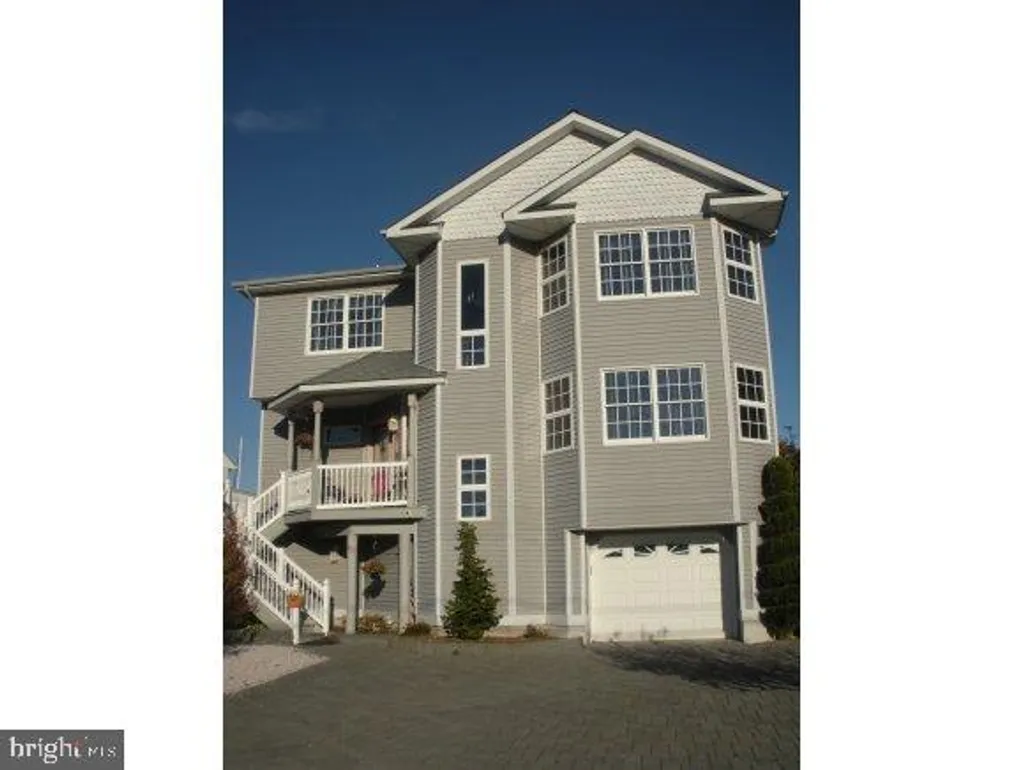 83 Ocean Boulevard, Tuckerton, NJ 08087