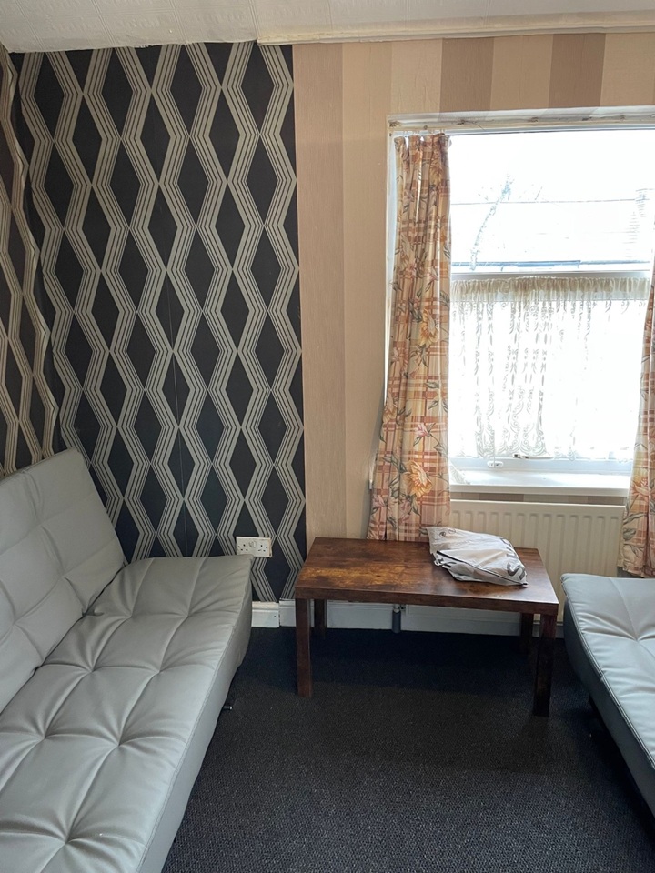 Room in a Shared House, Grange Rd, B6, N1 7GU photo 5