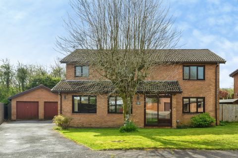 Clos Tymawr, Penllergaer, Swansea SA4