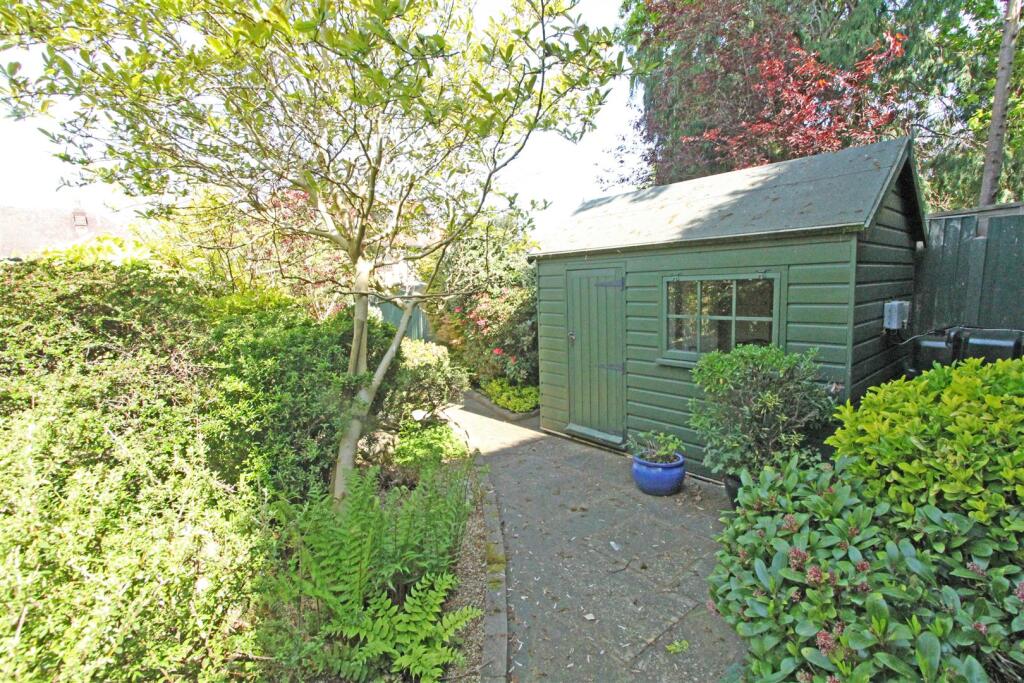 Additional image 36 of Brookmans Avenue, Brookmans Park
