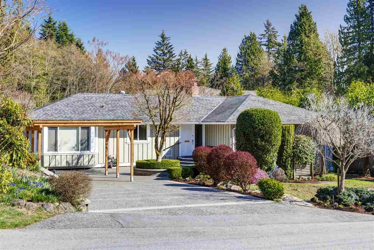 1140 Sinclair Street, West Vancouver, BC, V7V 3W2
