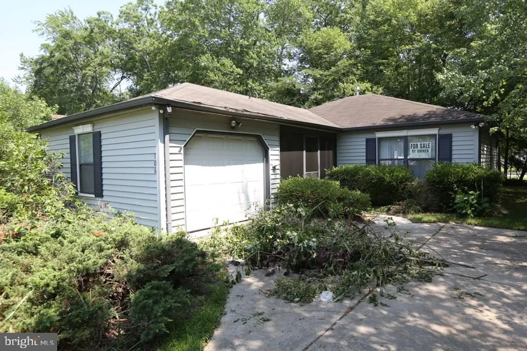 106 Lexington Drive, Tuckerton, NJ 08087