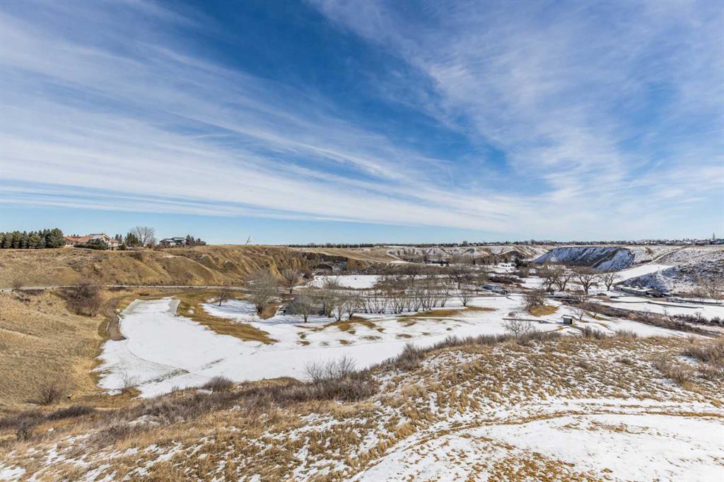 Additional image 3 of 4-3345 10 Avenue SW, Medicine Hat, AB, T1B4K2