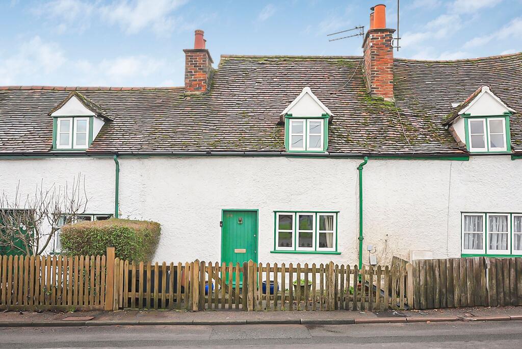 Station Road, Welham Green, AL9
