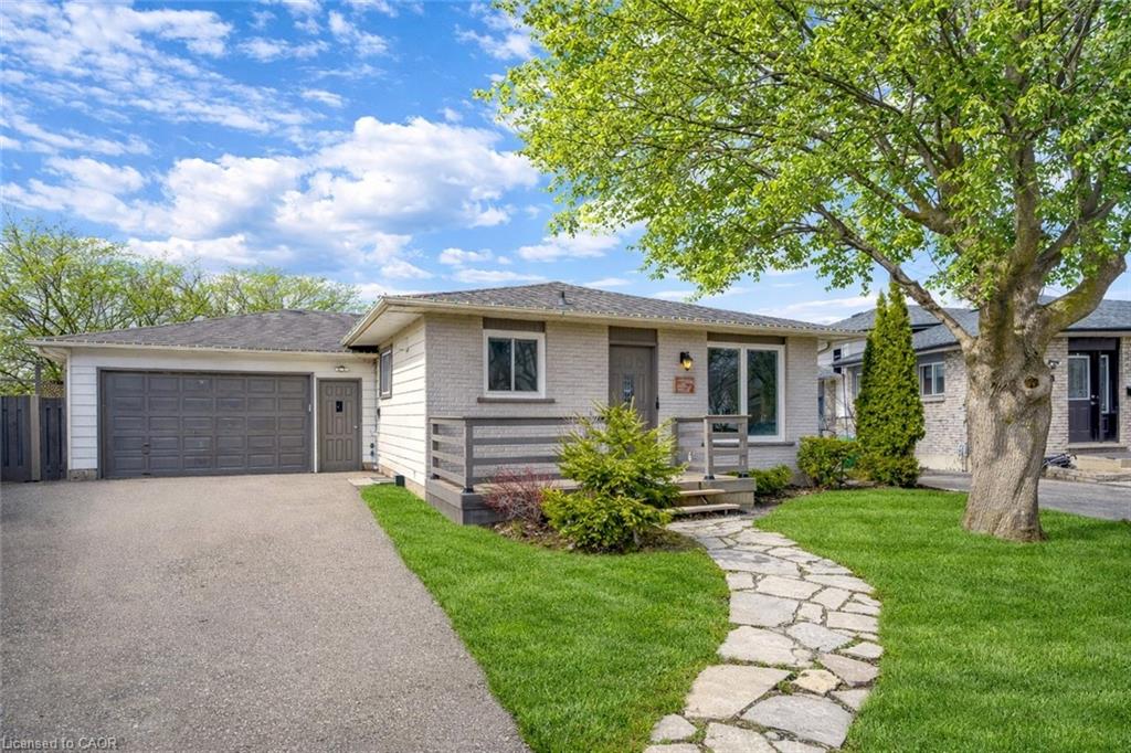 72 St Jerome Crescent, Kitchener, ON, N2C 2L2