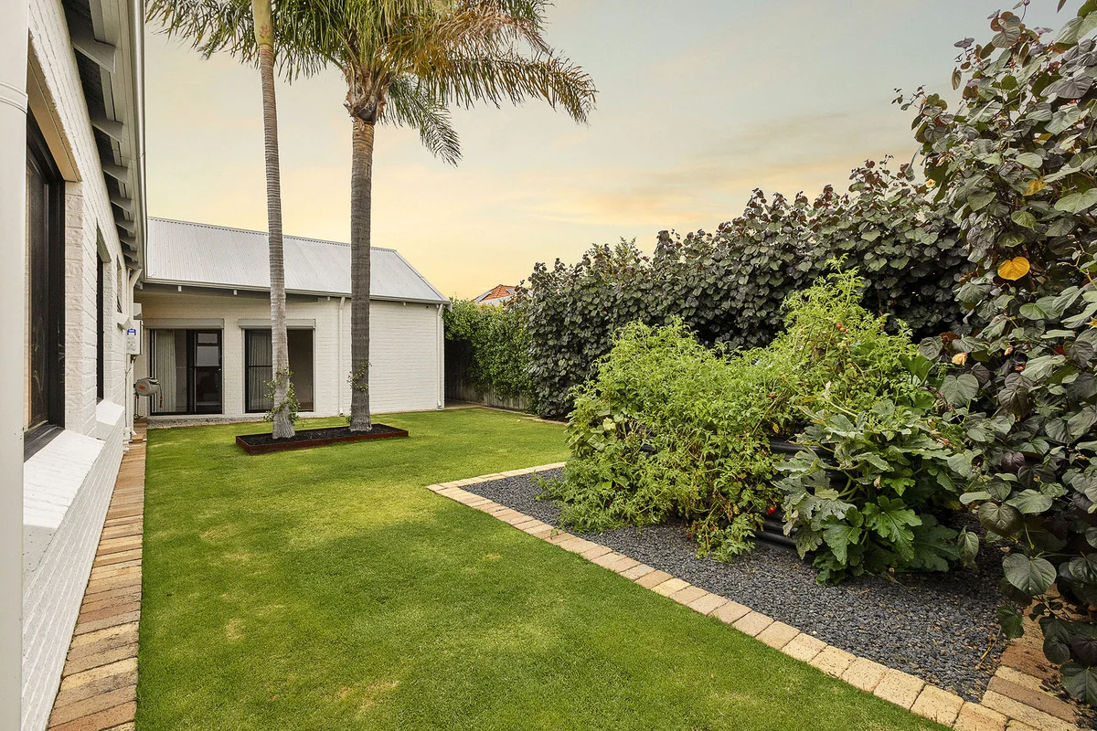 Additional image 27 of 13 Lovegrove Close, Mount Claremont WA 6010