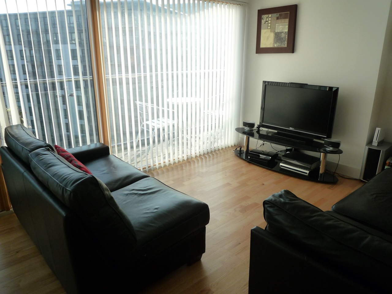 2 Bed Flat, La Salle, LS10, N1 7GU photo 4