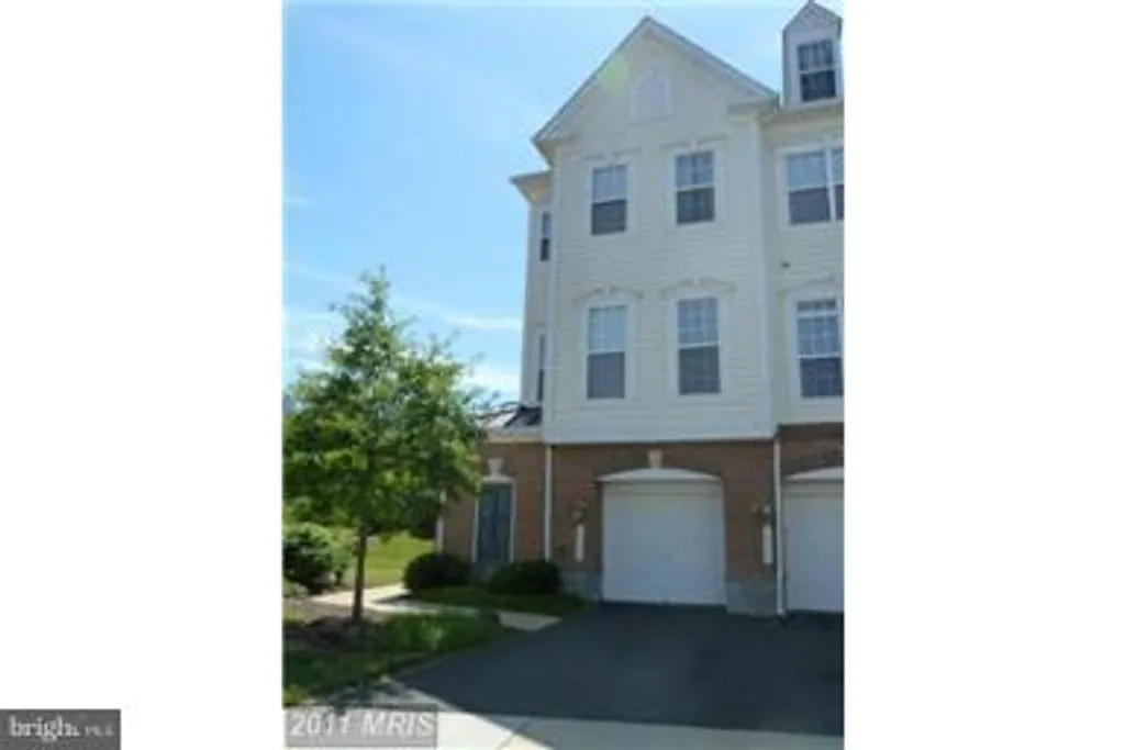 14473 Macon Grove Lane, Gainesville, VA 20155