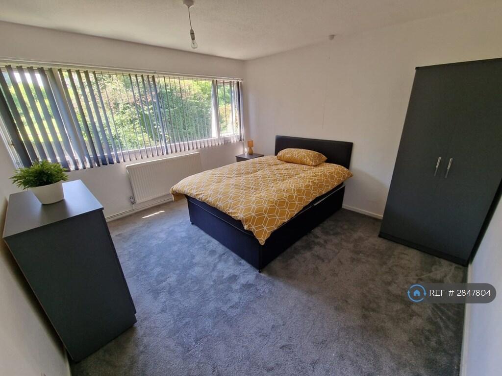 Manningford Road, Birmingham, B14