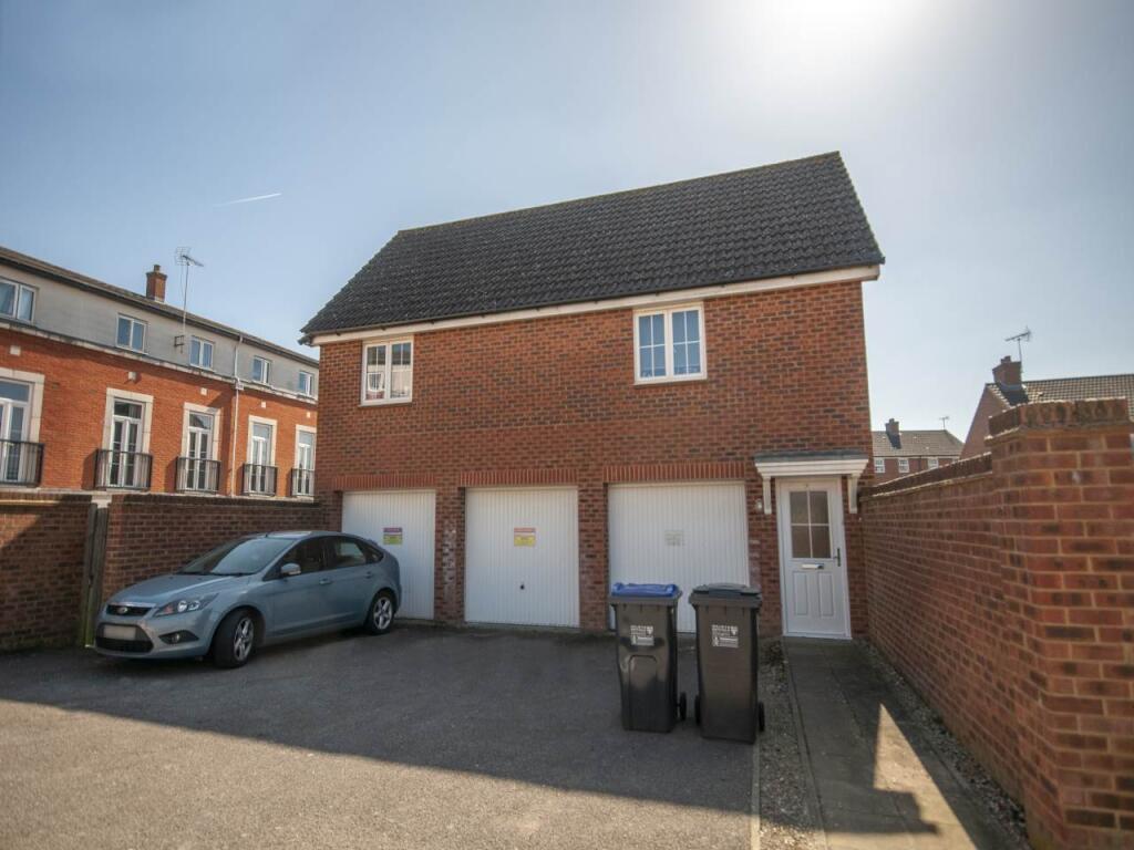 Errington Close, Hatfield, Hertfordshire