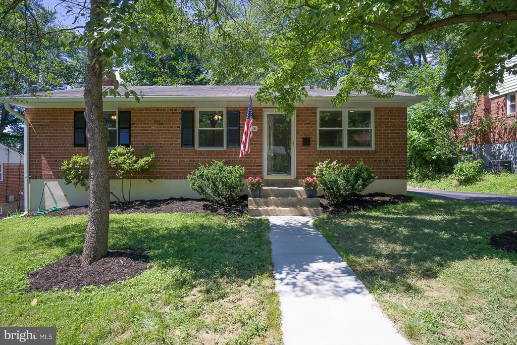 4706 Olden Road, Rockville, MD 20852