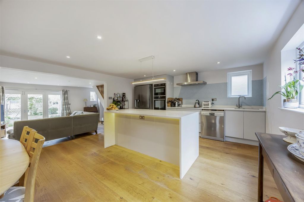 Additional image 3 of 4 bed semi-detached house for saleHarp Hill, Cheltenham GL52