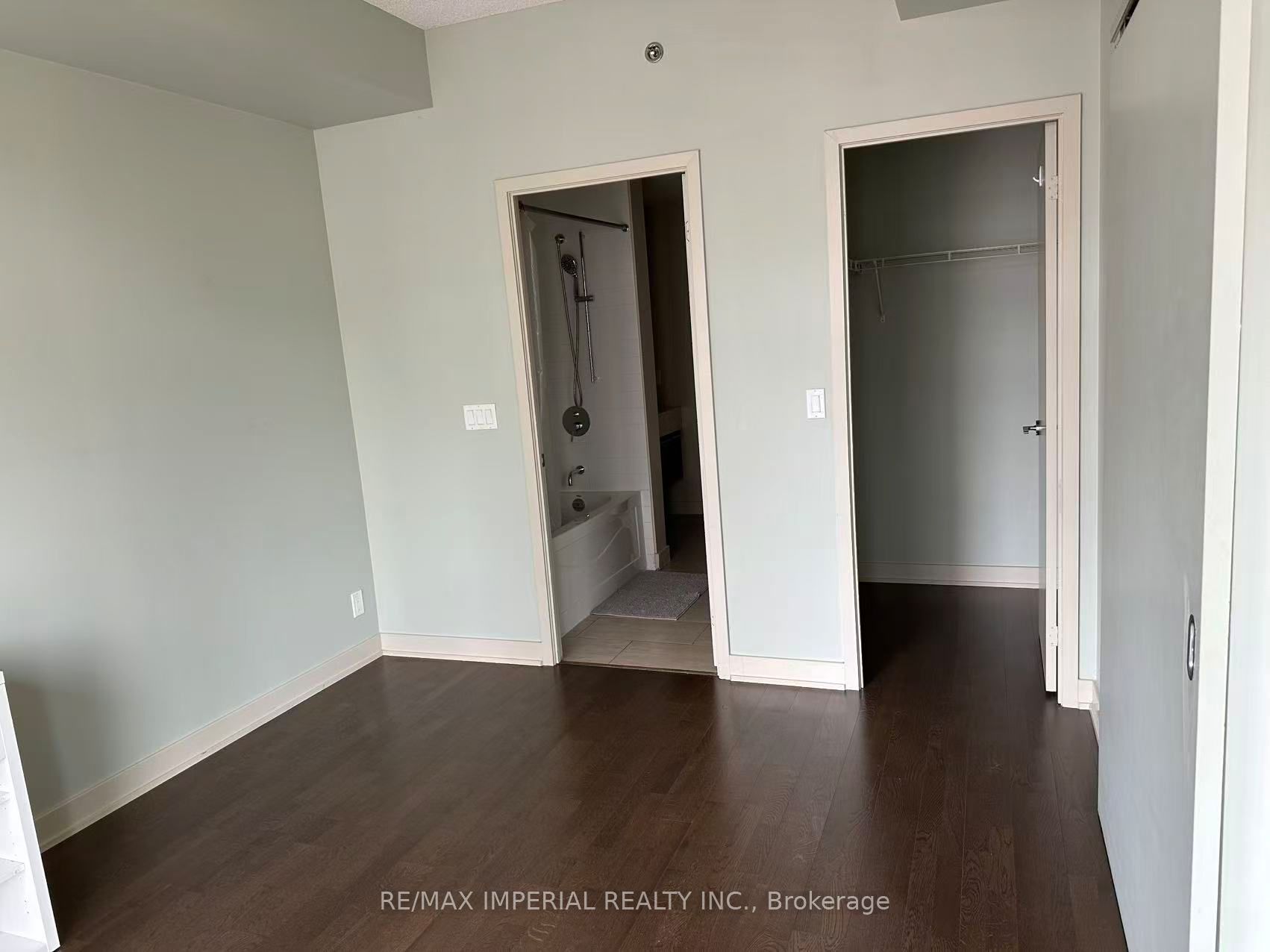 Additional image 3 of 1004-21 Nelson Street, Toronto, ON, M5V 3H9