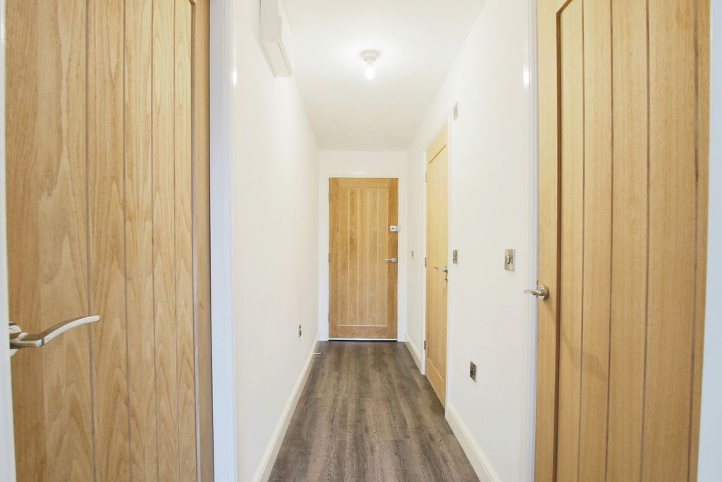 Additional image 7 of 1 bed flat for saleWellington Street, Hull HU1