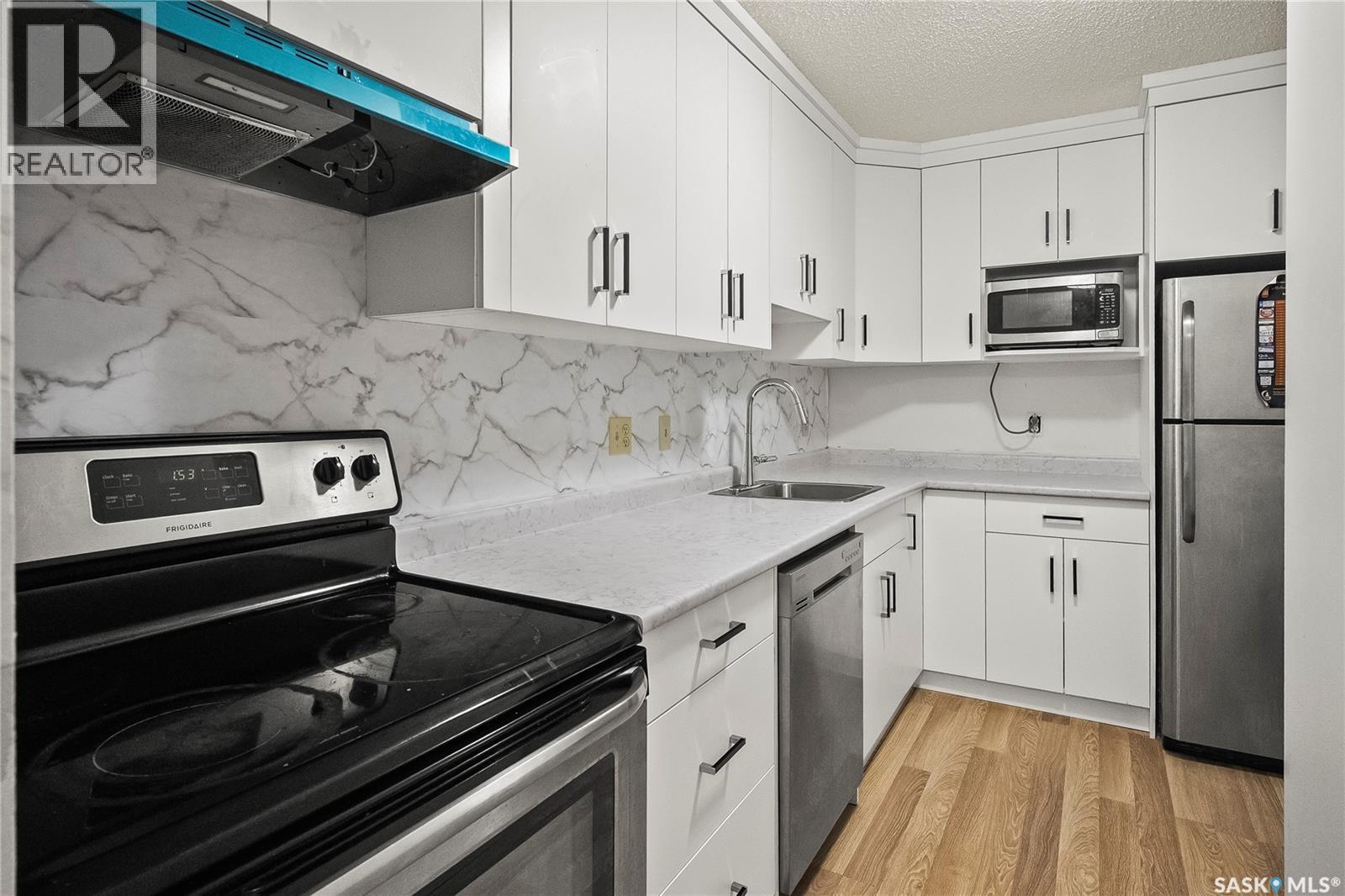 Additional image 2 of 201-215 Kingsmere Boulevard, Saskatoon, SK, S7J4J6