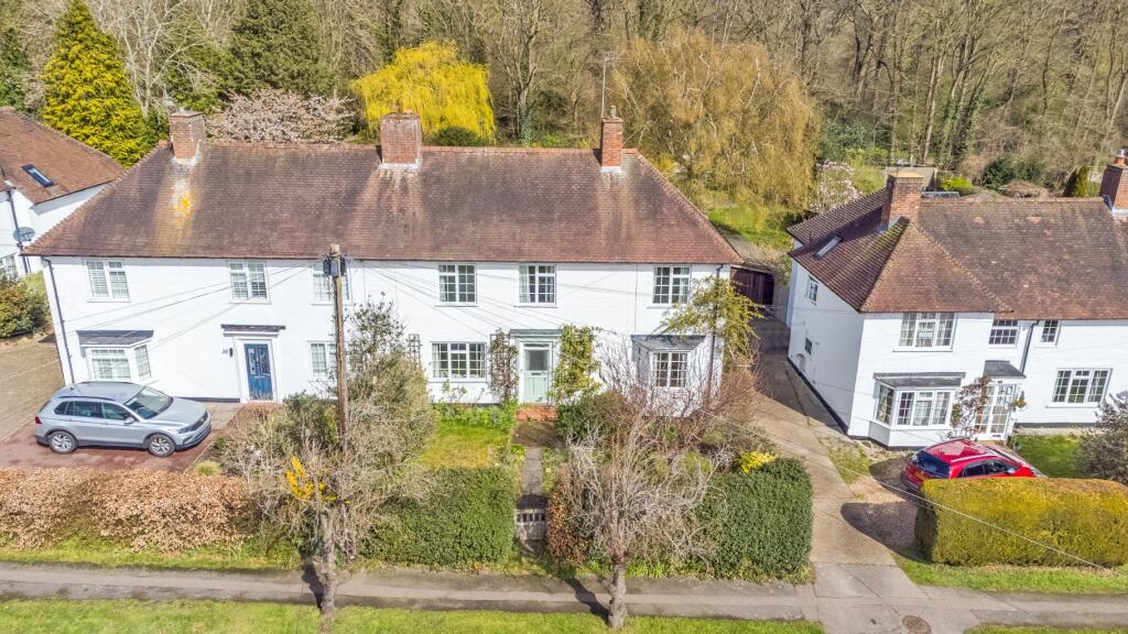 Brockswood Lane, West Side, Welwyn Garden City, Hertfordshire, AL8