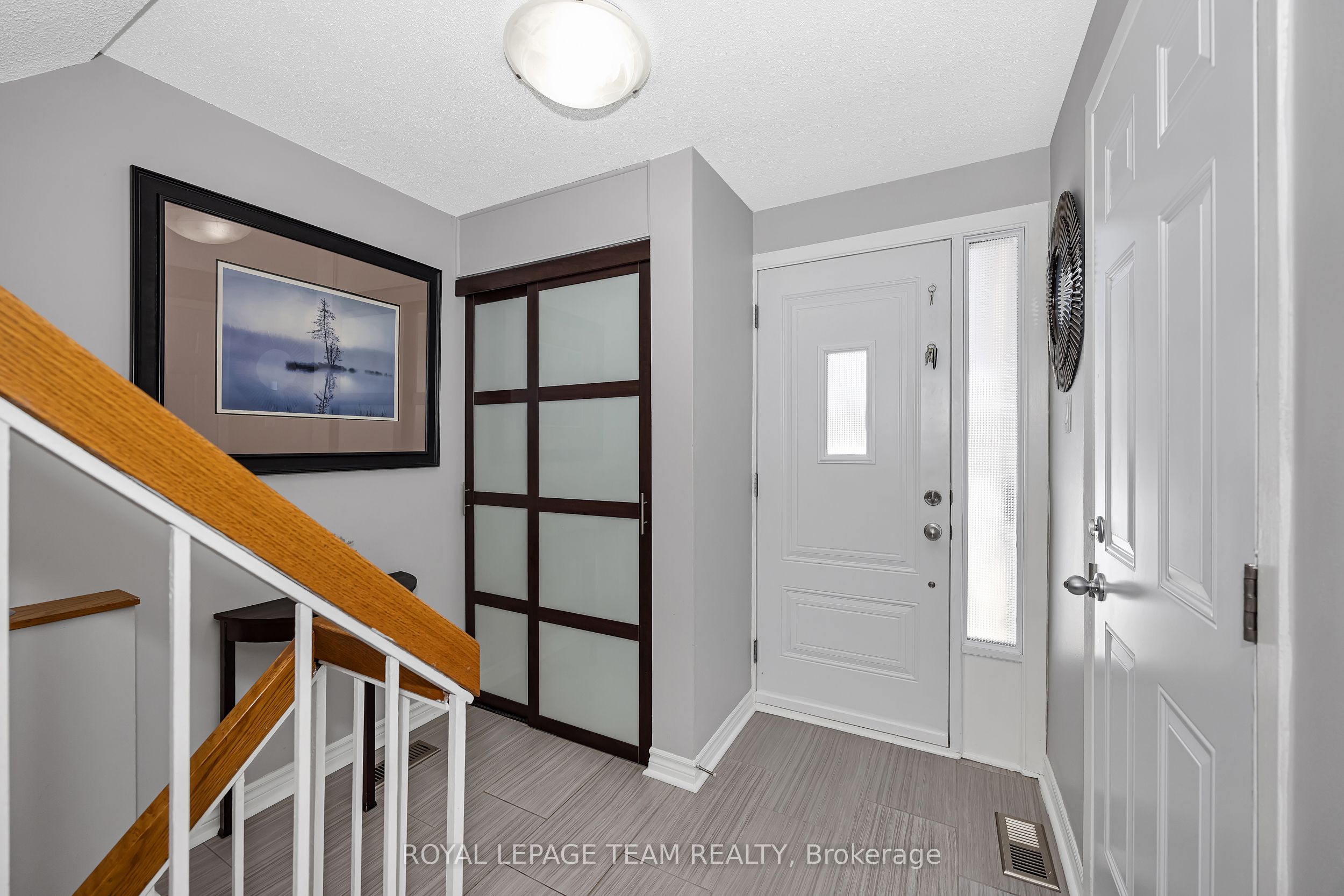 Additional image 3 of C-18 Benlea Drive, Ottawa, ON, K2G 4A8