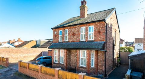 Cambridge Drive, Crosby, Liverpool L23