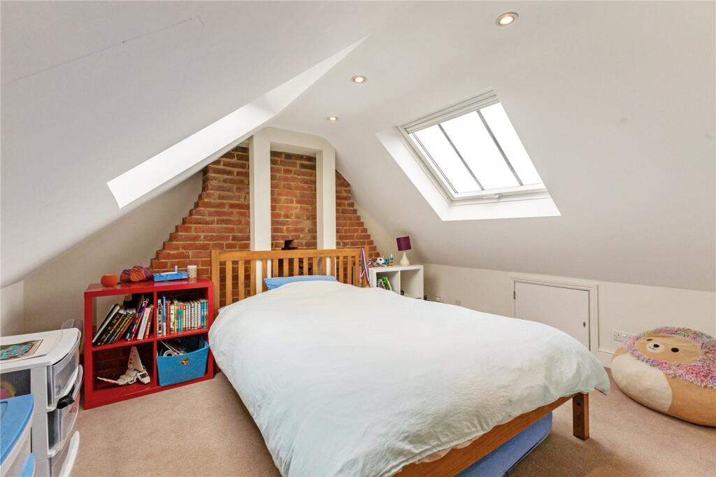 Additional image 9 of Cowper Road, Harpenden, Hertfordshire, AL5