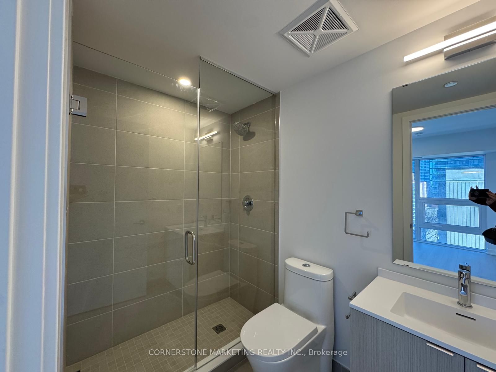 Additional image 2 of 1015-100 Queen Street E, Toronto, ON, M5C 0B5