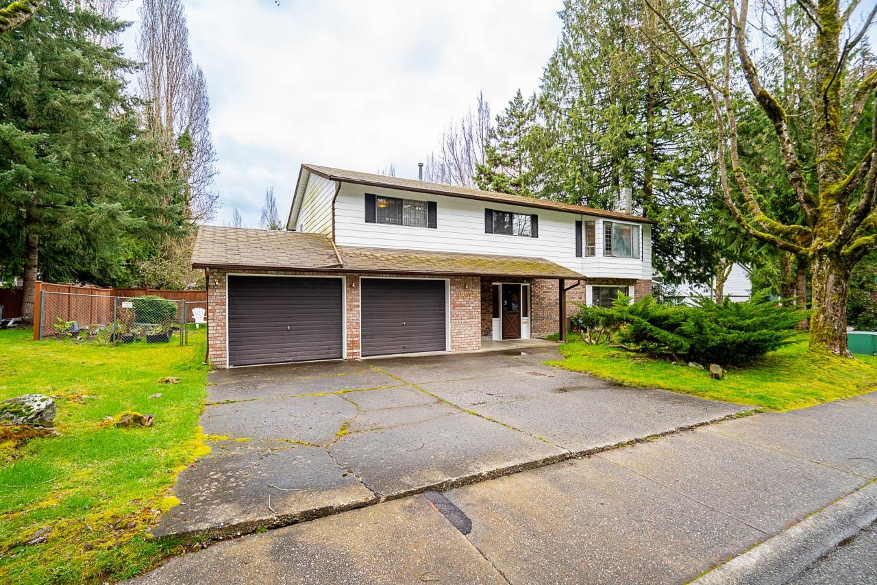 9270 149 Street, Surrey, BC, V3R 7B3