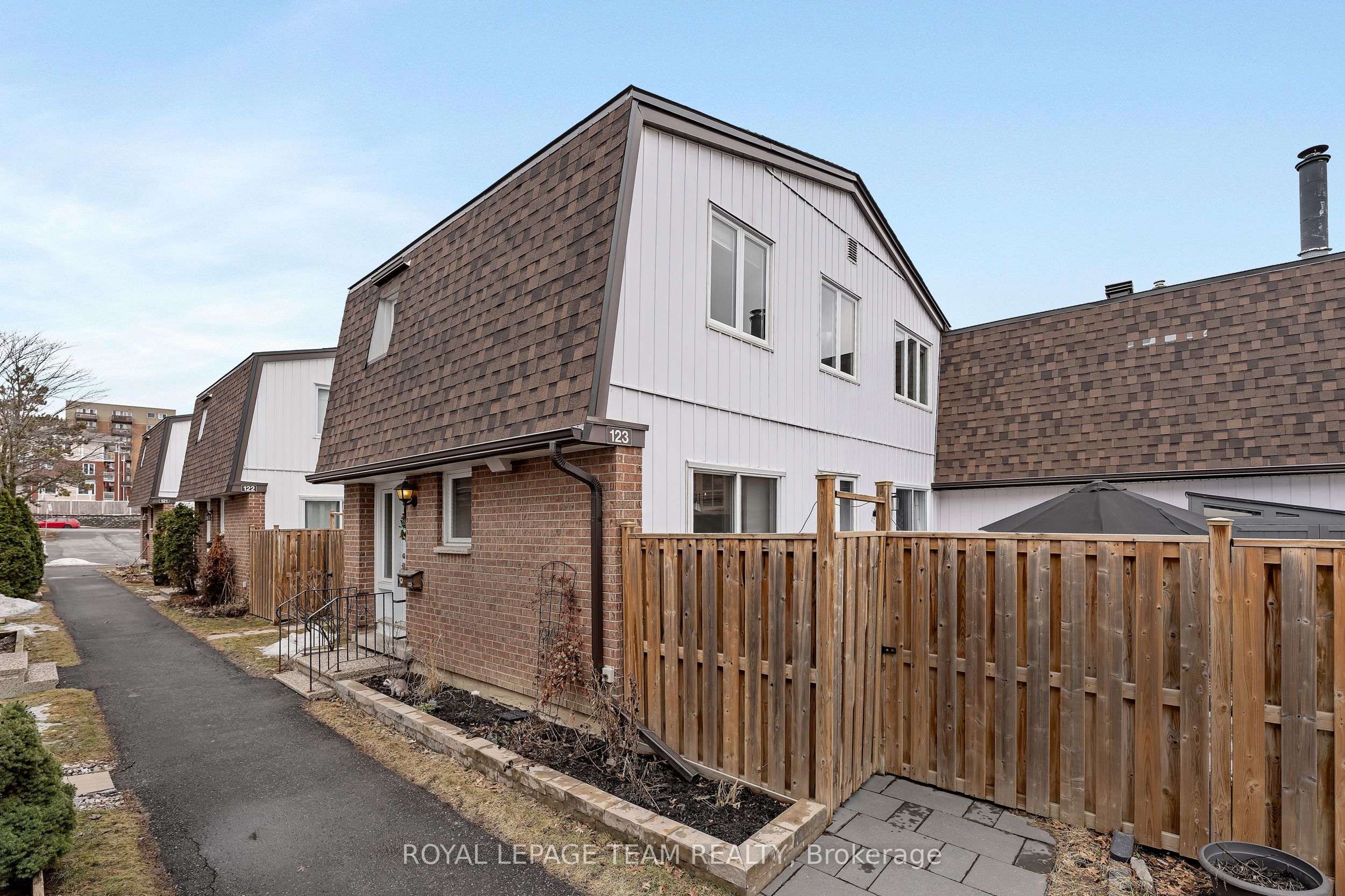 Additional image 2 of 123-837 Eastvale Drive, Ottawa, ON, K1J 7T5