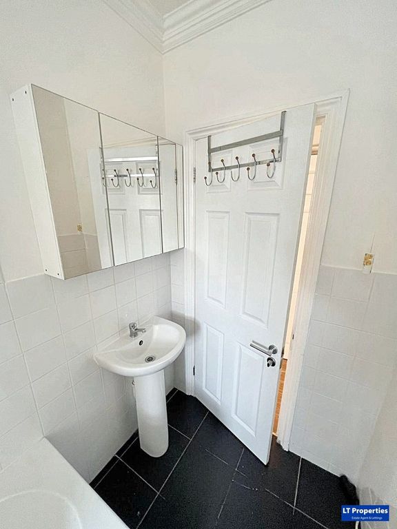 Additional image 5 of 1 bed flat for saleRidgway Road, Luton LU2